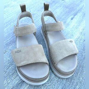 UGG Goldenstar Platform Sandal Mustard Seed 9.5